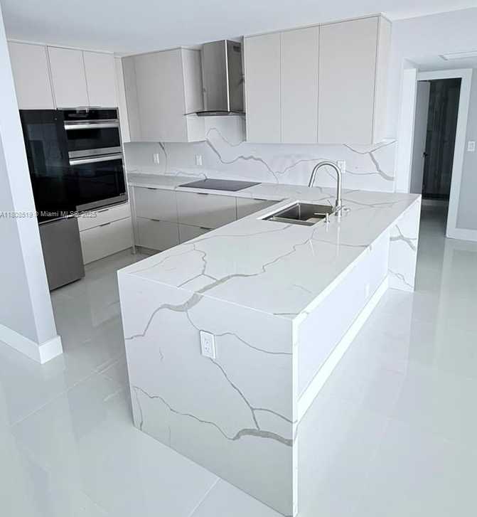 Small Image of 20379 WEST COUNTRY CLUB DR #1233, Aventura Number 3