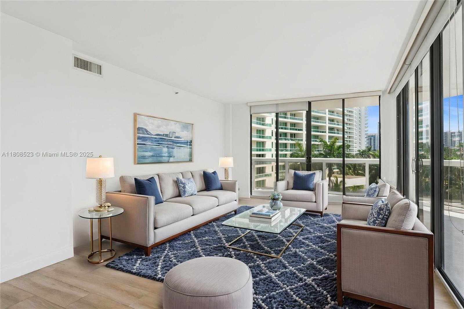 Small Image of 20185 EAST COUNTRY CLUB DR #505, Aventura Number 4