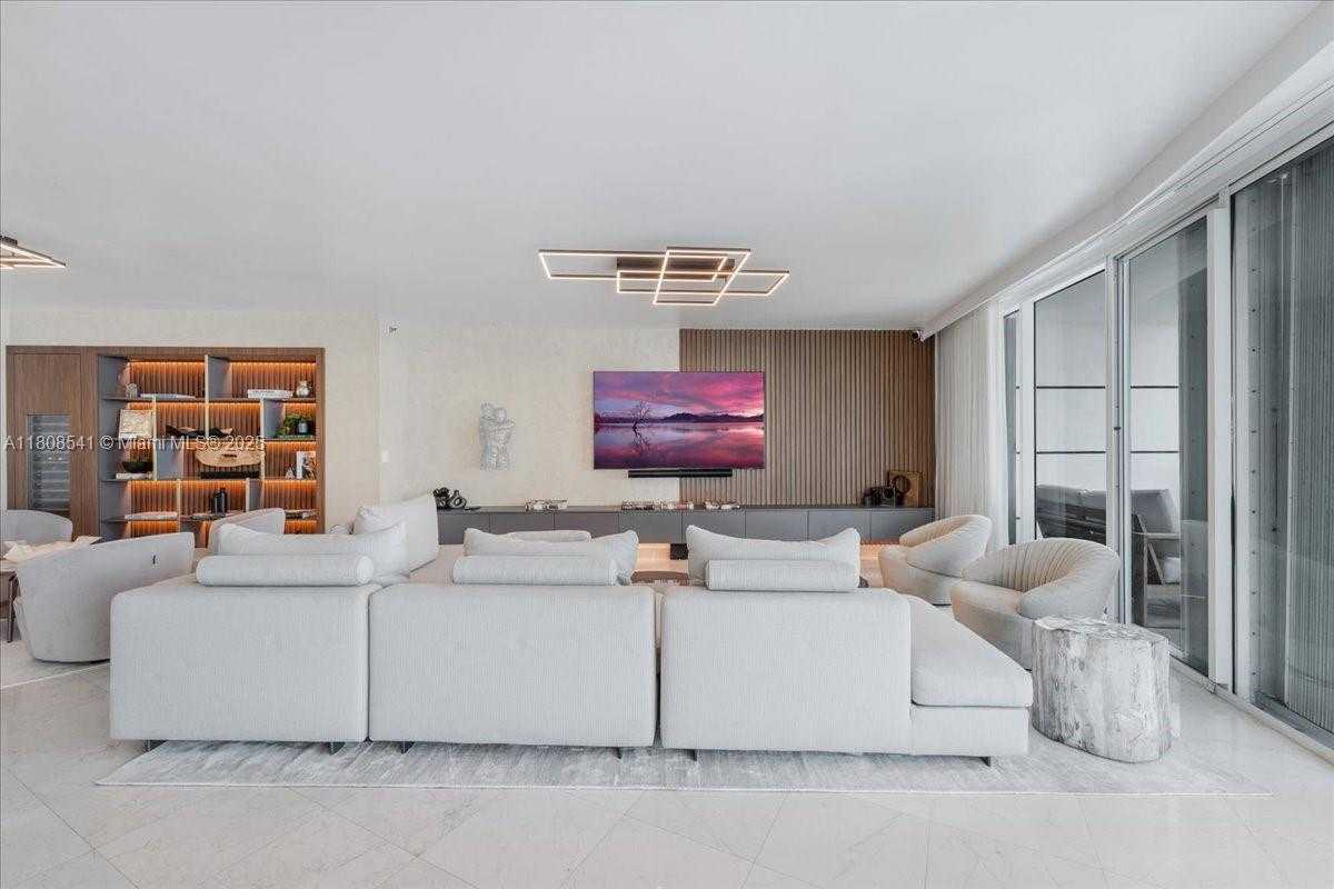 Small Image of 2127 BRICKELL AVE #2302, Miami Number 11