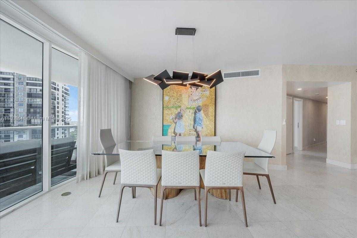 Small Image of 2127 BRICKELL AVE #2302, Miami Number 18