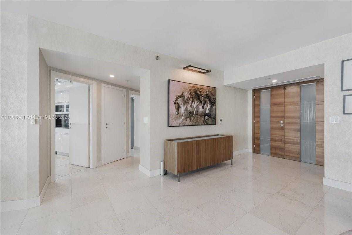 Small Image of 2127 BRICKELL AVE #2302, Miami Number 20