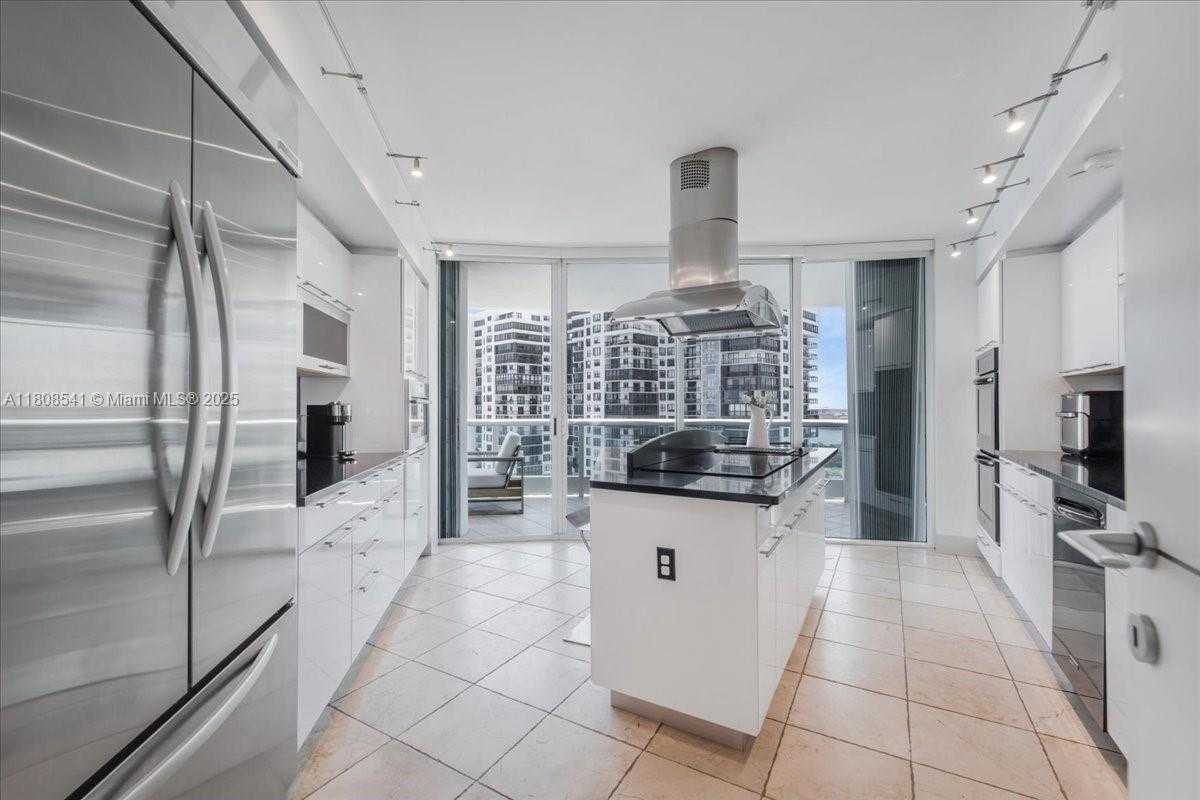 Small Image of 2127 BRICKELL AVE #2302, Miami Number 21