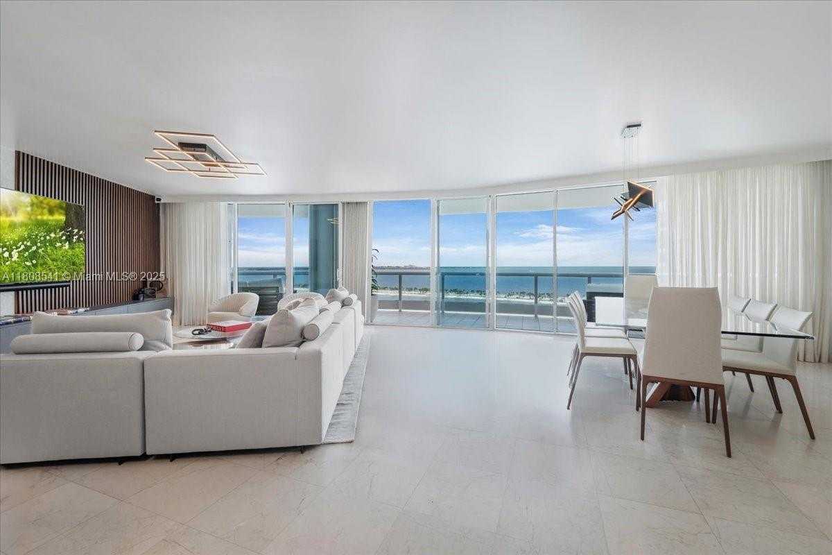 Small Image of 2127 BRICKELL AVE #2302, Miami Number 3