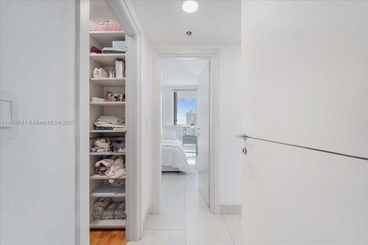 Small Image of 2127 BRICKELL AVE #2302, Miami Number 35