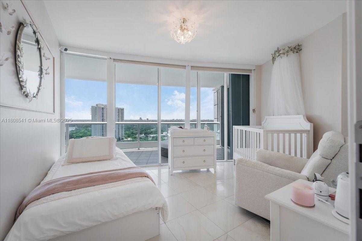 Small Image of 2127 BRICKELL AVE #2302, Miami Number 41