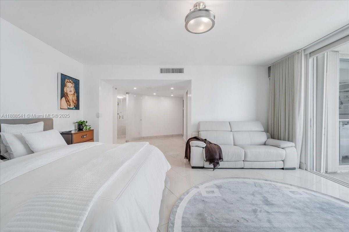 Small Image of 2127 BRICKELL AVE #2302, Miami Number 51