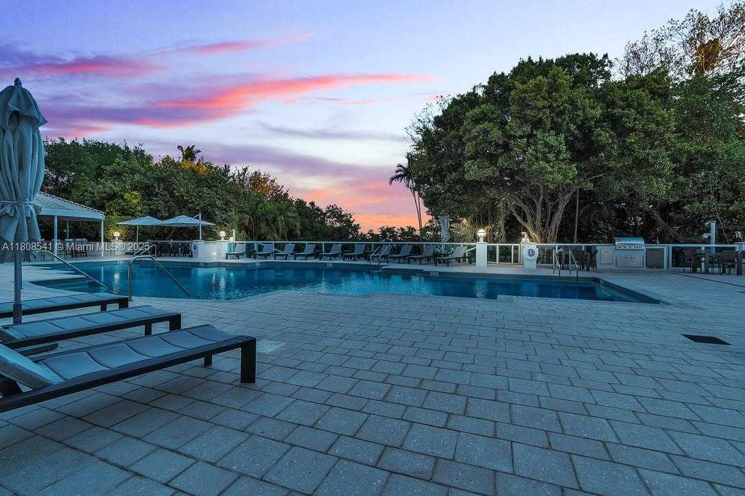 Small Image of 2127 BRICKELL AVE #2302, Miami Number 84