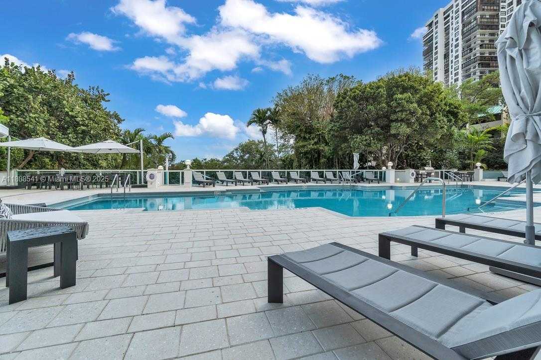 Small Image of 2127 BRICKELL AVE #2302, Miami Number 86