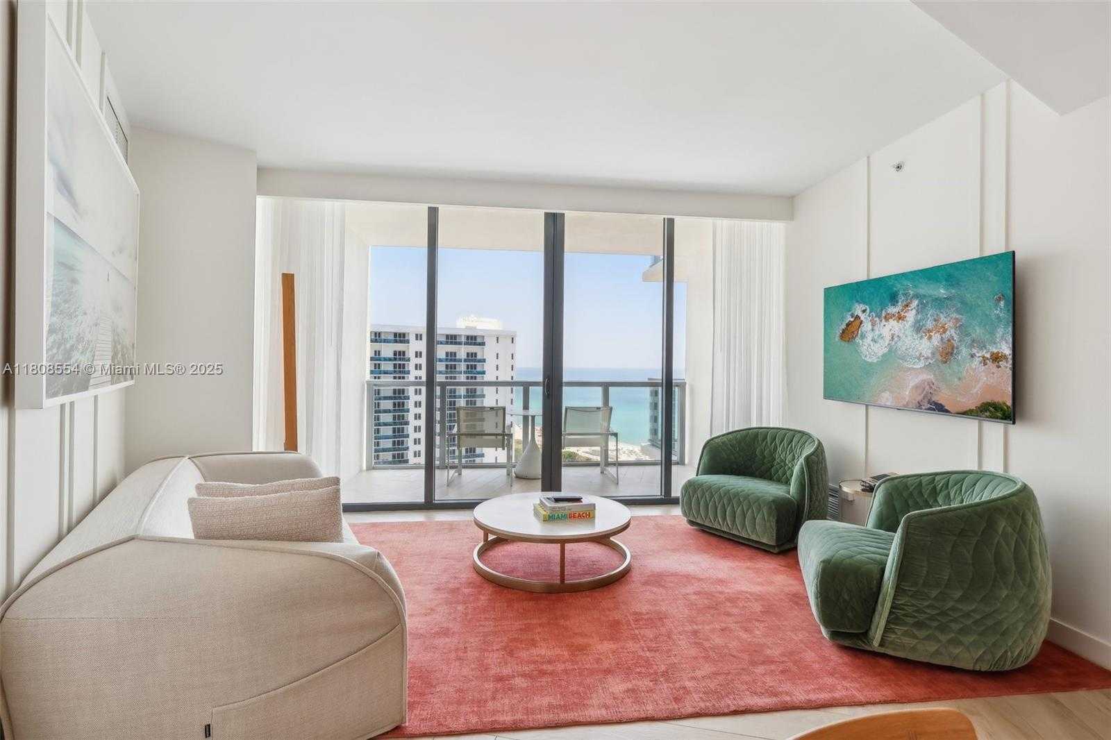 Small Image of 2201 COLLINS AVE #1511, Miami Beach Number 2