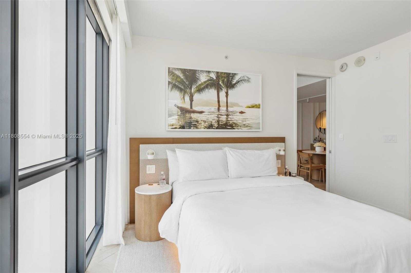 Small Image of 2201 COLLINS AVE #1511, Miami Beach Number 22