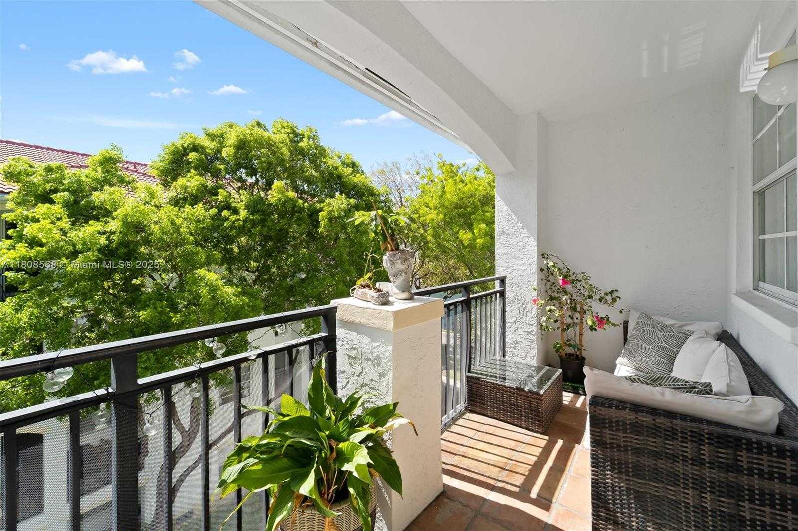 Small Image of 3245 NORTH EAST 184TH ST #13402, Aventura Number 11