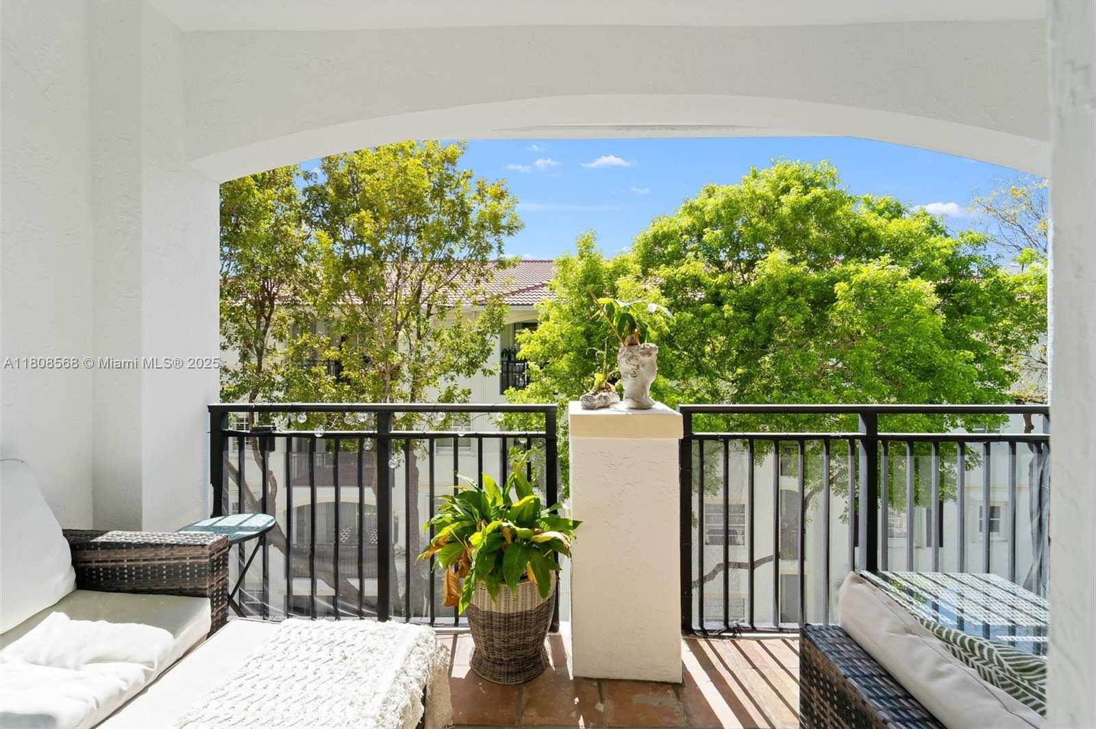 Small Image of 3245 NORTH EAST 184TH ST #13402, Aventura Number 9