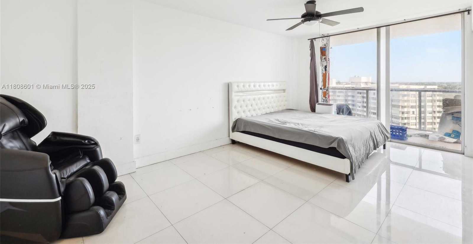 Small Image of 1351 NORTH EAST MIAMI GARDENS DR #1111E, Miami Number 11
