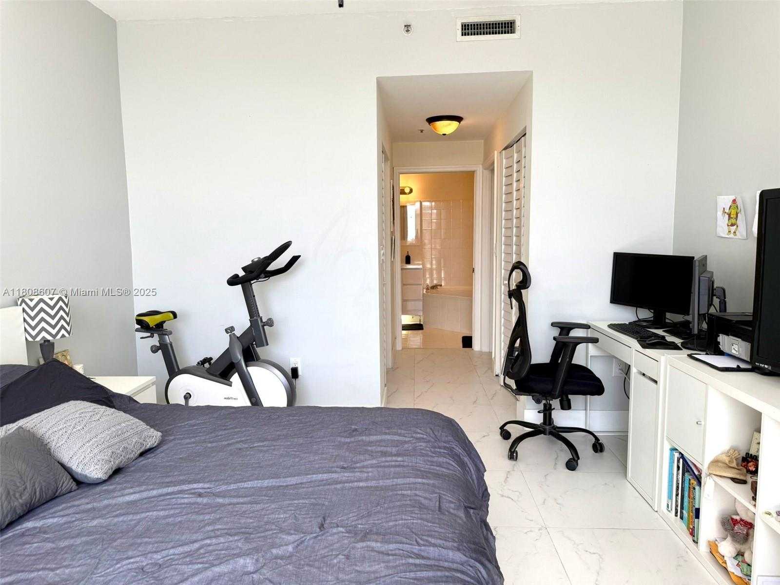 Small Image of 9725 NORTH WEST 52ND ST #421, Doral Number 25