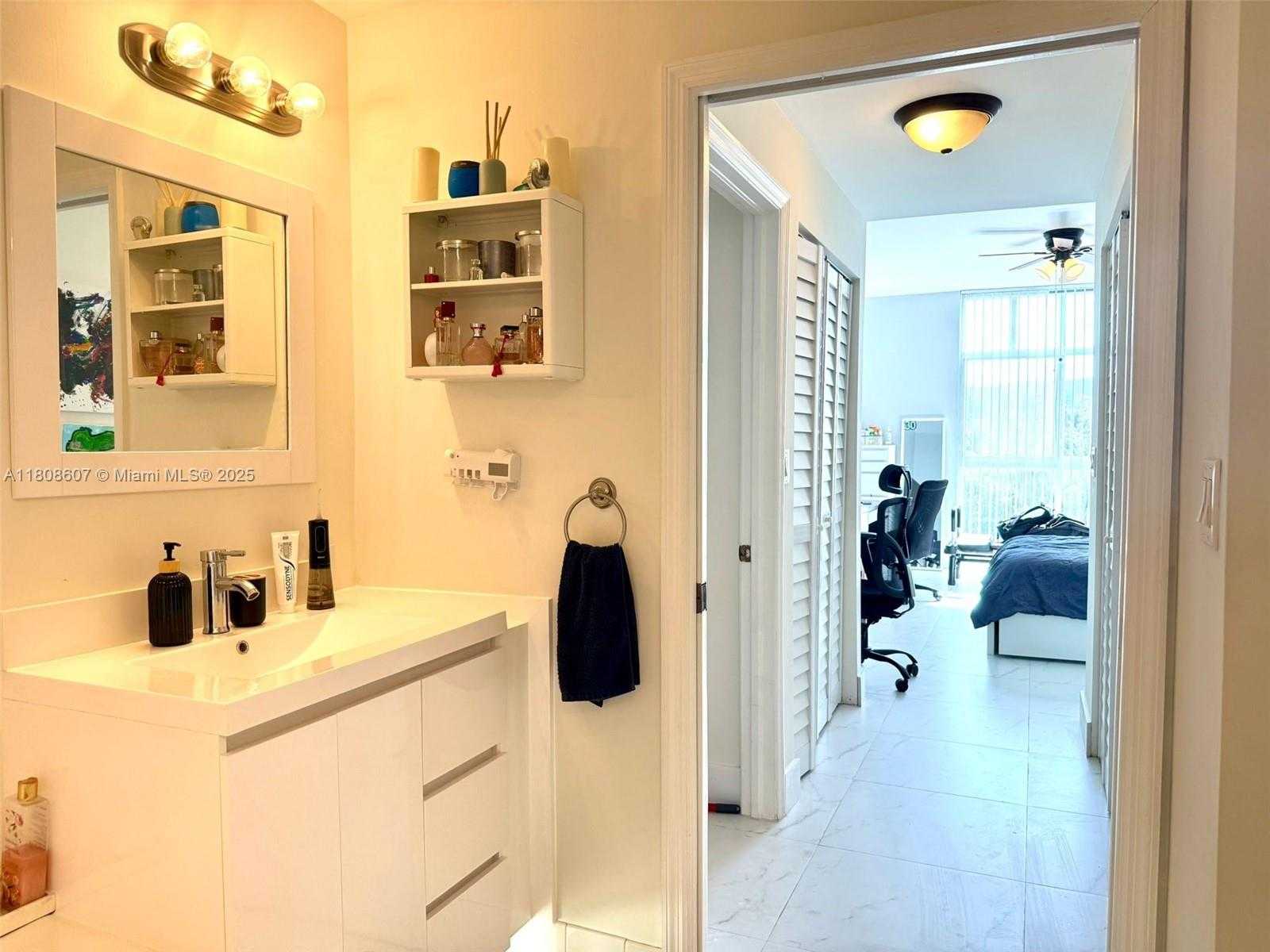 Small Image of 9725 NORTH WEST 52ND ST #421, Doral Number 30