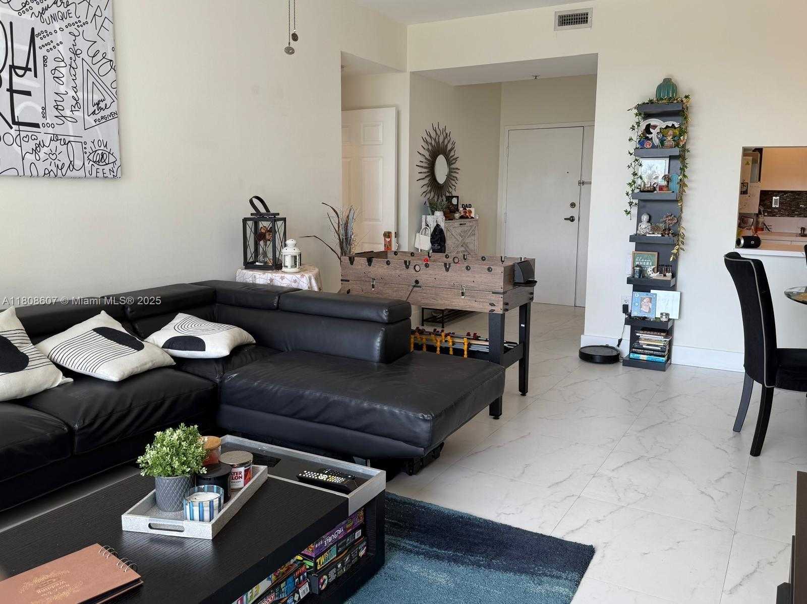 Small Image of 9725 NORTH WEST 52ND ST #421, Doral Number 4