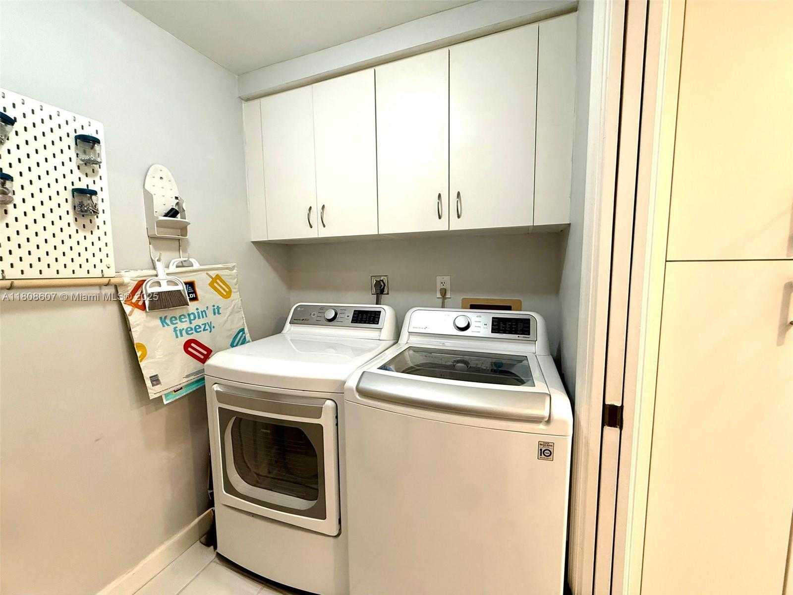 Small Image of 9725 NORTH WEST 52ND ST #421, Doral Number 44