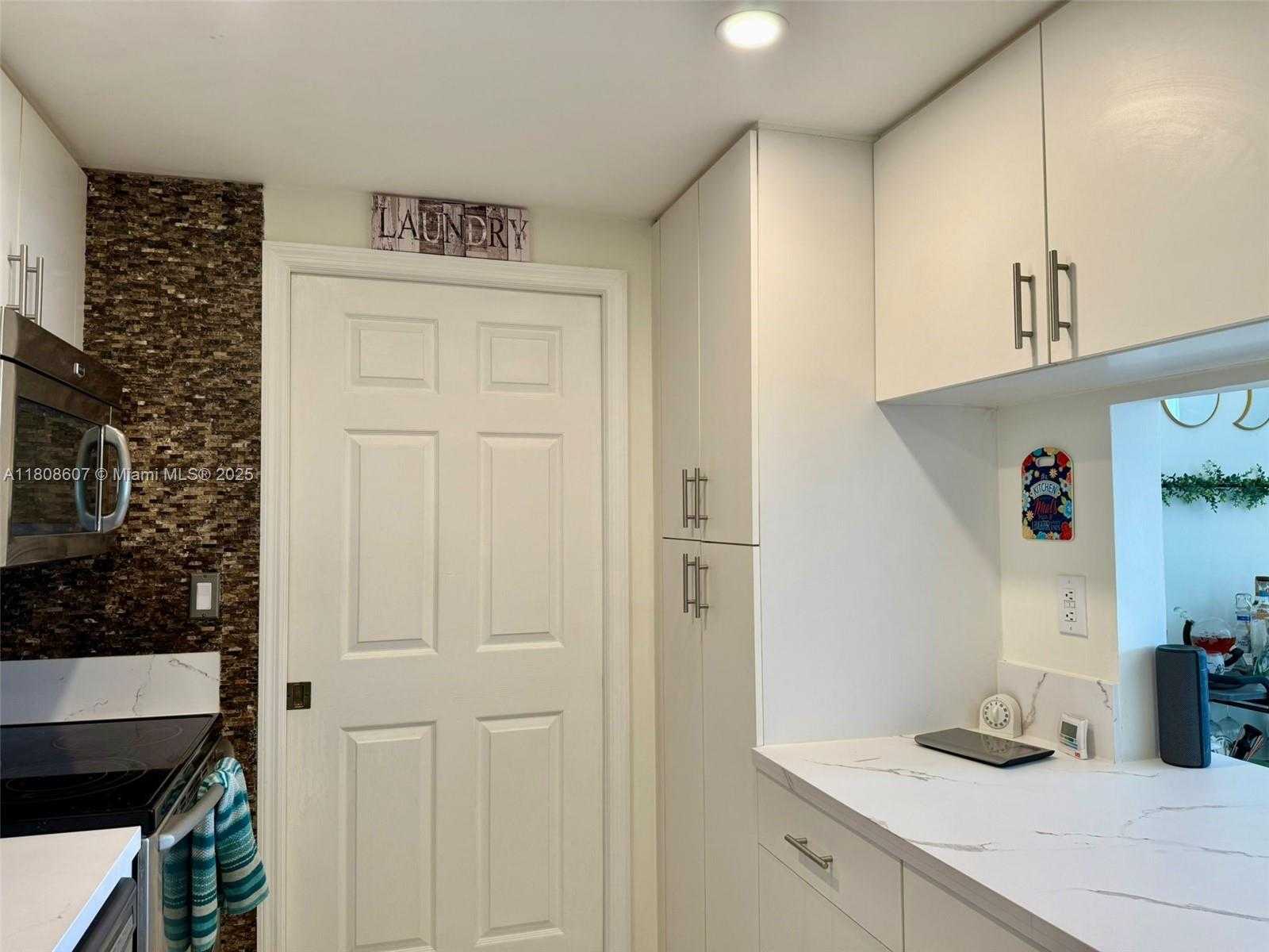 Small Image of 9725 NORTH WEST 52ND ST #421, Doral Number 46