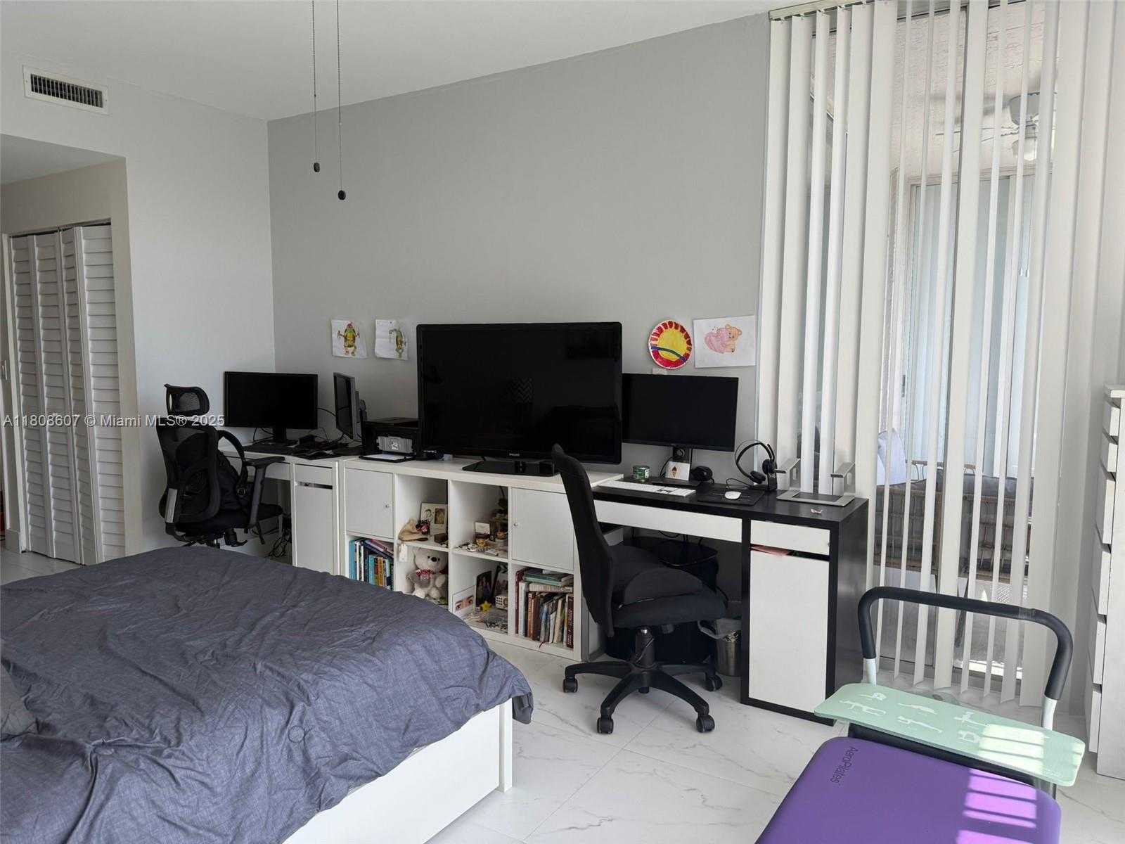 Small Image of 9725 NORTH WEST 52ND ST #421, Doral Number 7