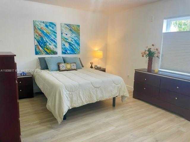 Small Image of 200 NORTH WEST 107TH AVE #106, Miami Number 13