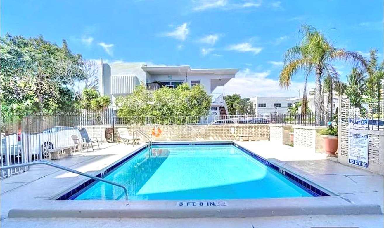 Small Image of 7850 BYRON AVENUE #506, Miami Beach Number 11