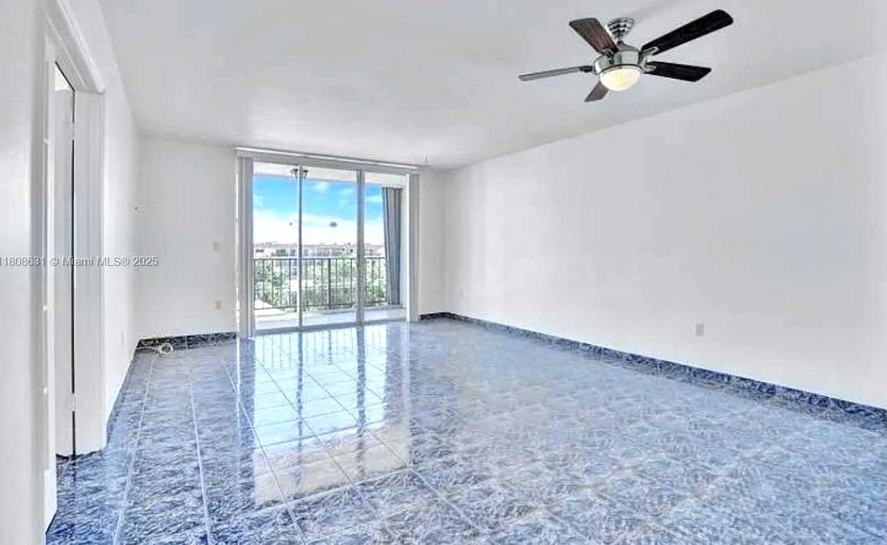 Small Image of 7850 BYRON AVENUE #506, Miami Beach Number 2