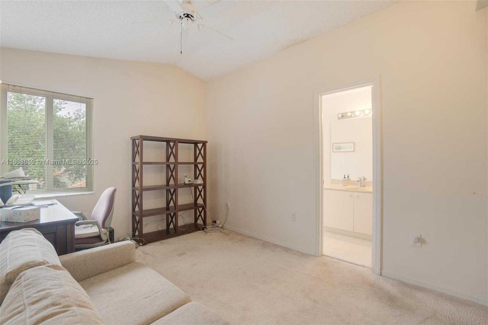 Small Image of 1270 WEEPING WILLOW WAY, Hollywood Number 13