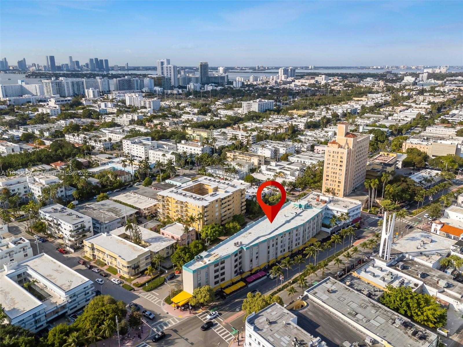 Small Image of 710 WASHINGTON AVE #323, Miami Beach Number 17