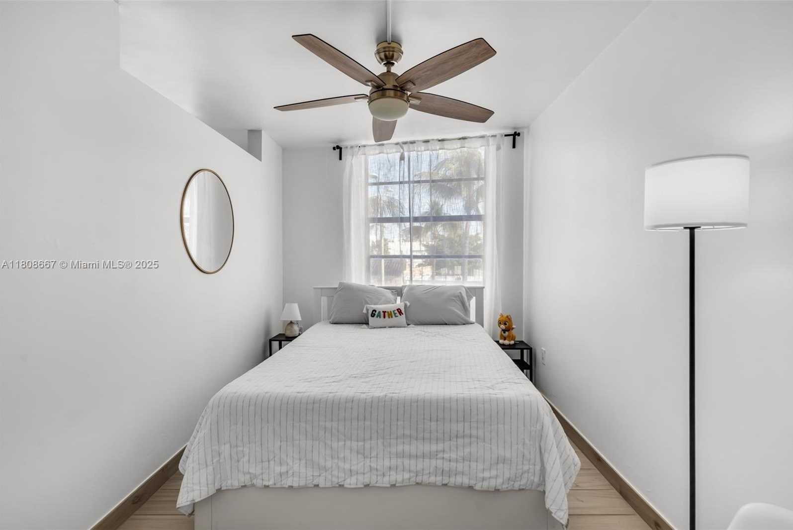 Small Image of 710 WASHINGTON AVE #323, Miami Beach Number 6