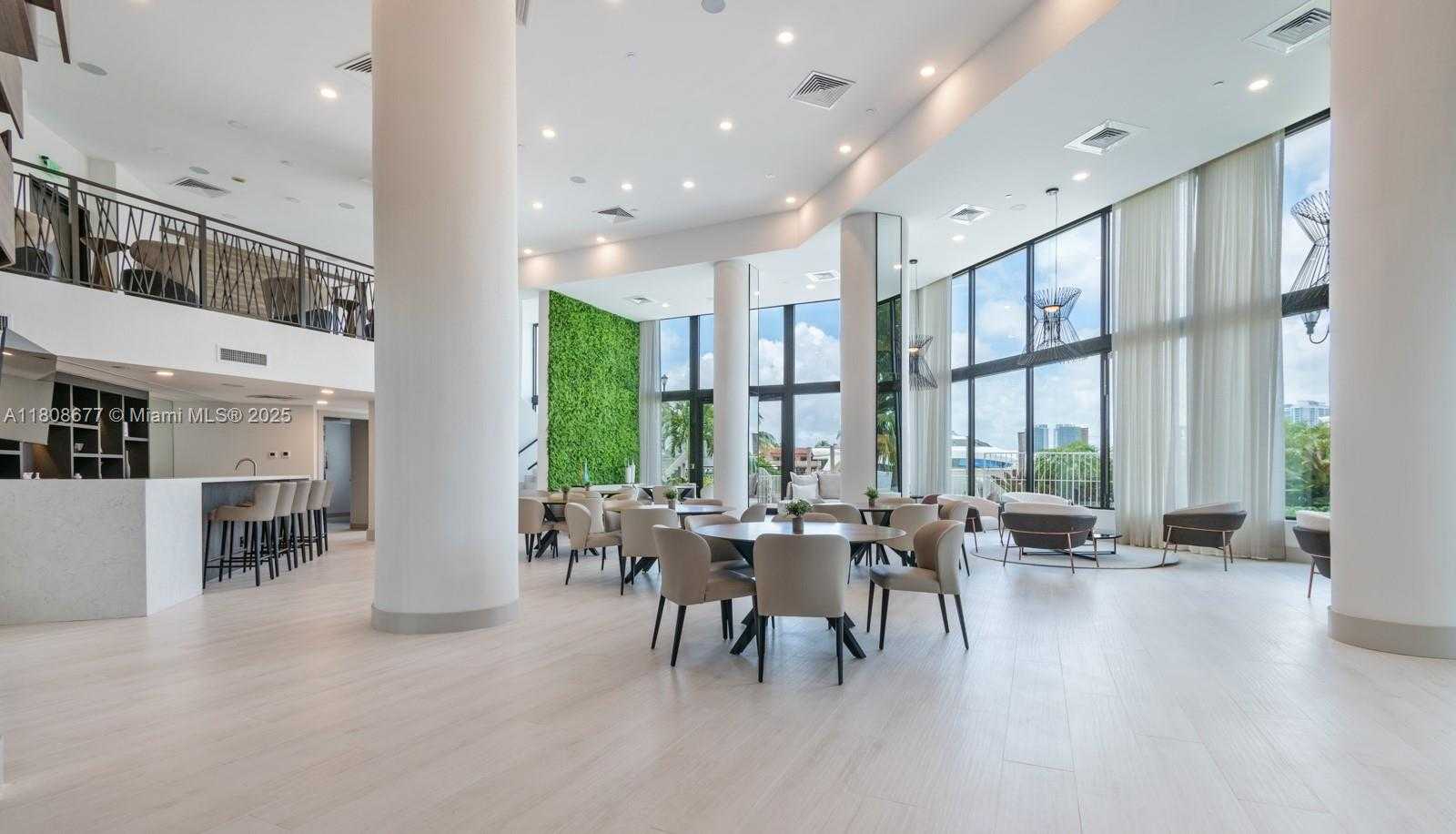 Small Image of 1000 WEST ISLAND BLVD #611, Aventura Number 45