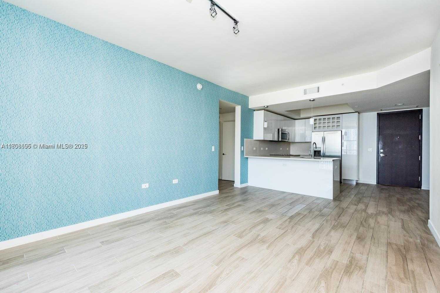 Small Image of 999 1ST AVE #2707, Miami Number 17