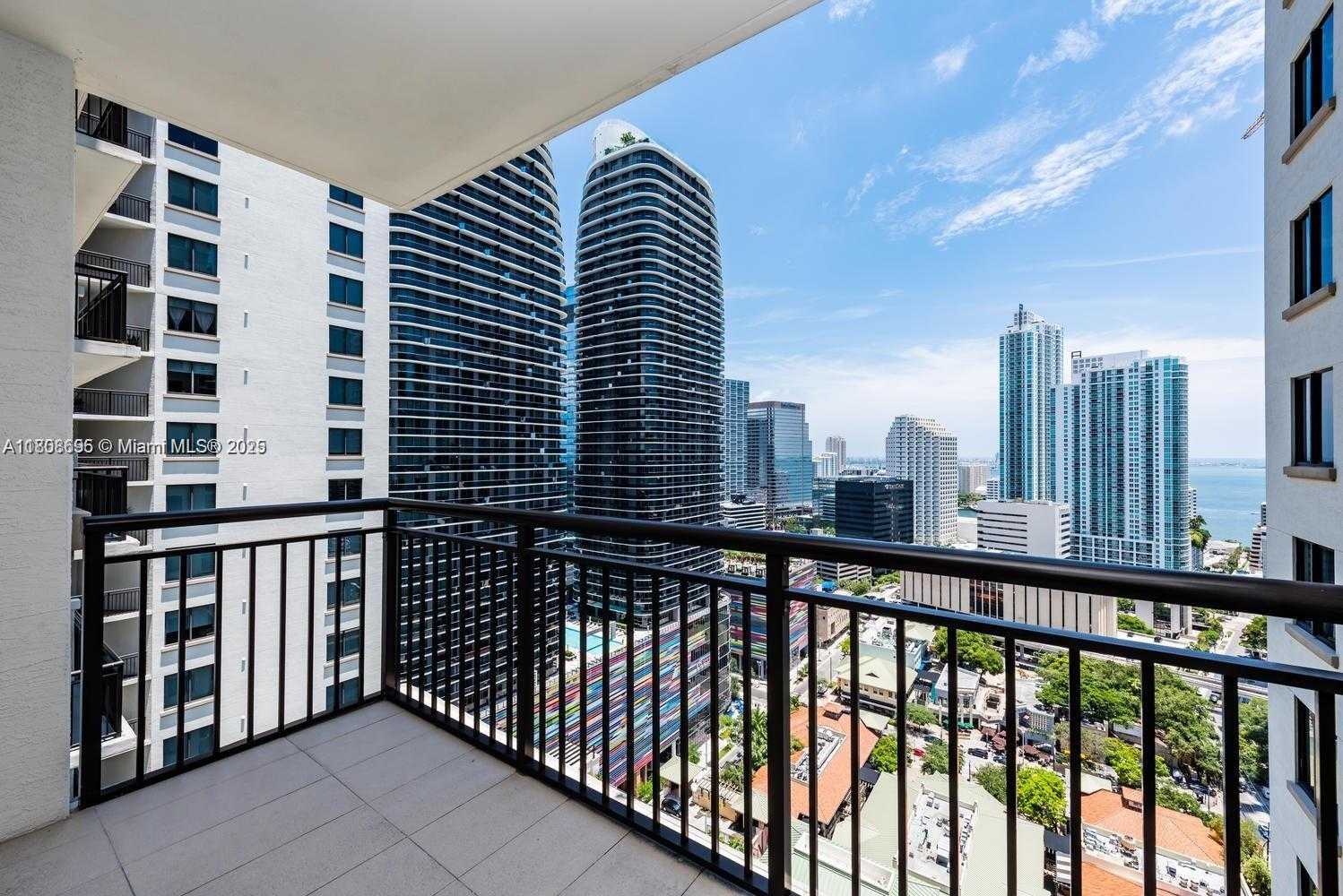 Small Image of 999 1ST AVE #2707, Miami Number 25
