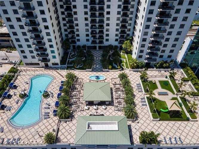 Small Image of 999 1ST AVE #2707, Miami Number 29