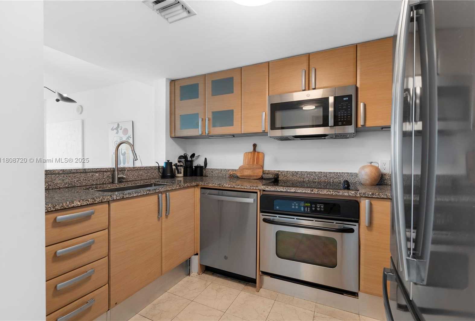 Small Image of 2101 Brickell Ave, Miami, FL 33129, USA Number 14