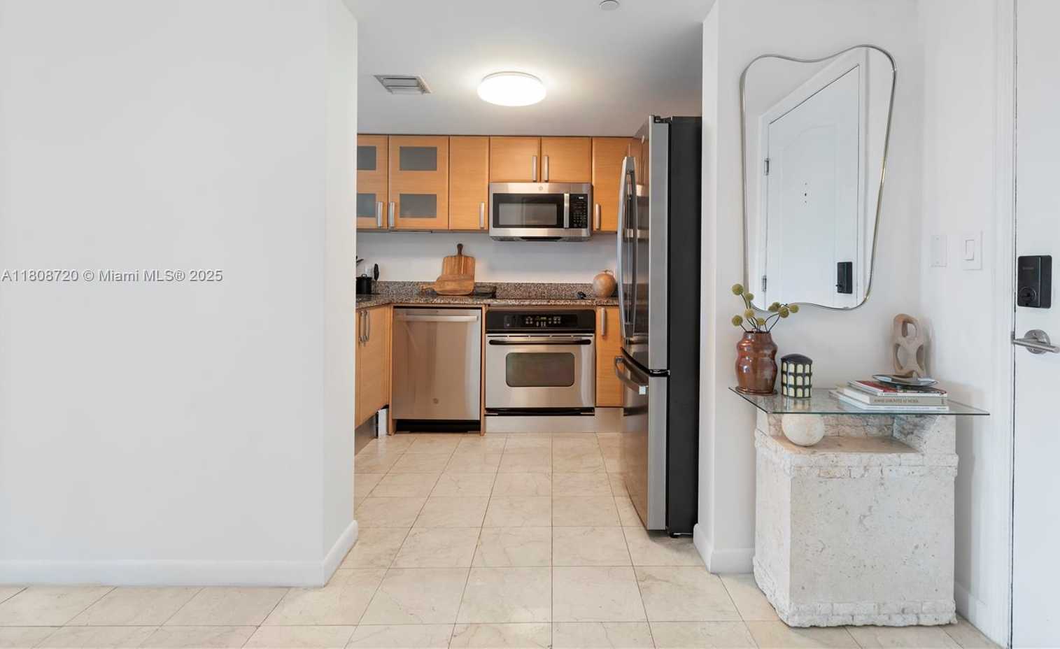 Small Image of 2101 Brickell Ave, Miami, FL 33129, USA Number 9