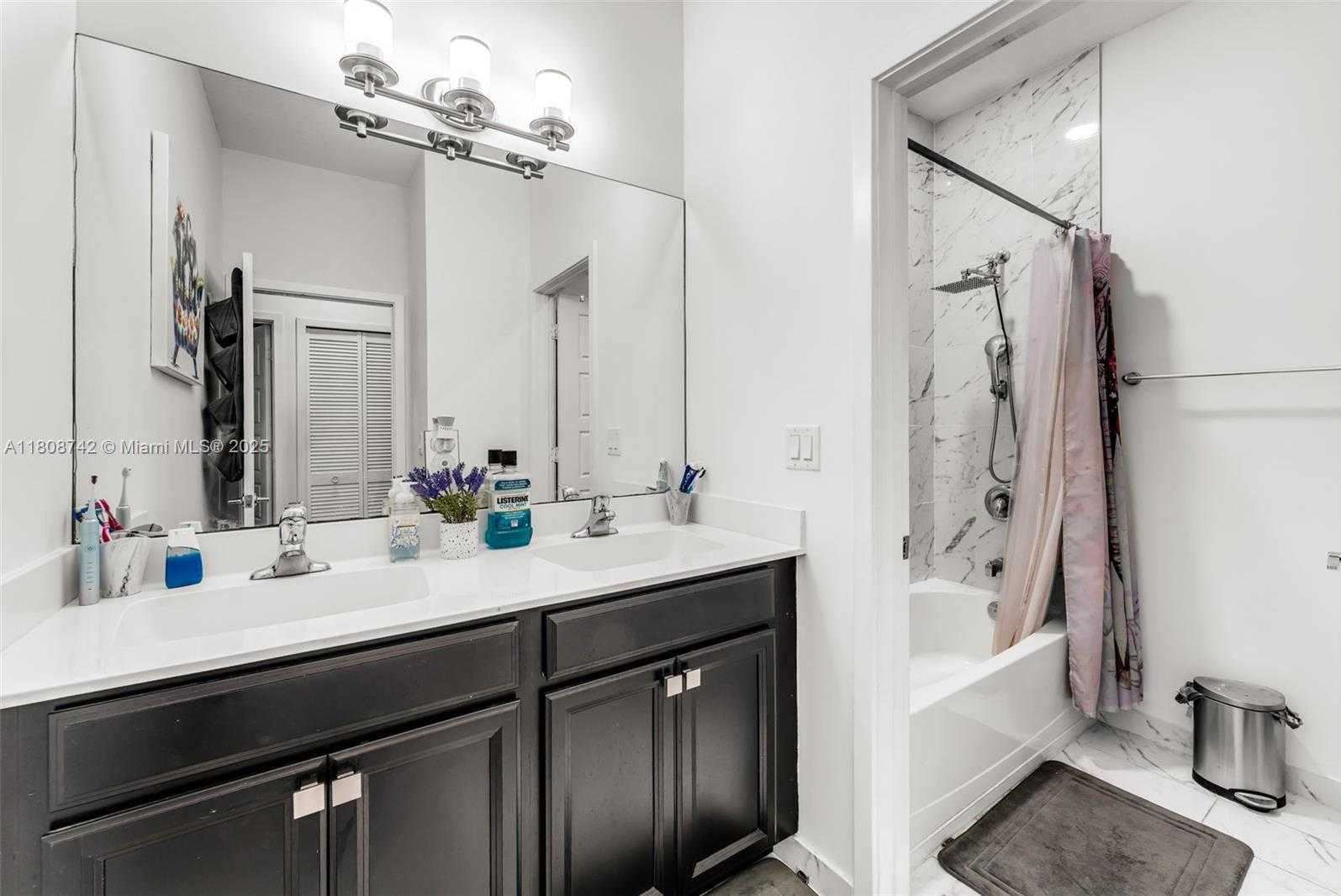 Small Image of 17612 SOUTH WEST 153RD AVE, Miami Number 20