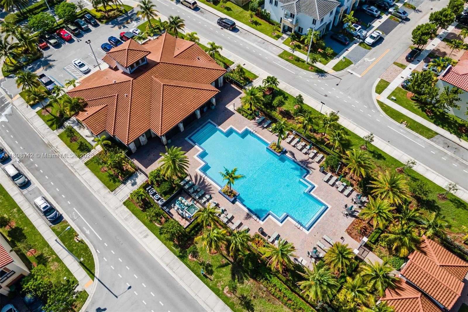 Small Image of 17612 SOUTH WEST 153RD AVE, Miami Number 27