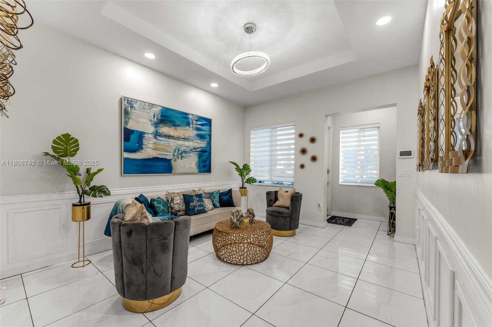 Small Image of 17612 SOUTH WEST 153RD AVE, Miami Number 5