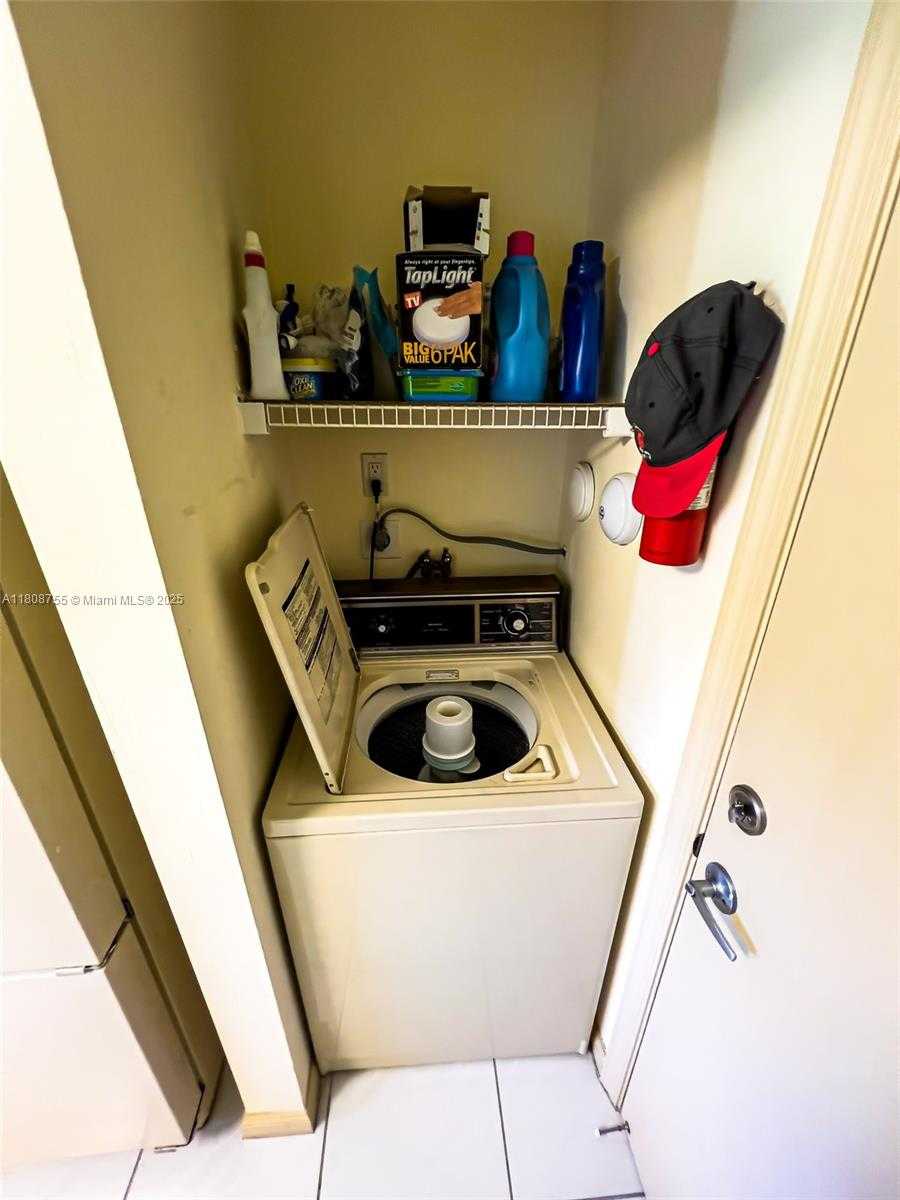 Small Image of 10198 DOVEWOOD LN #A, Boynton Beach Number 12