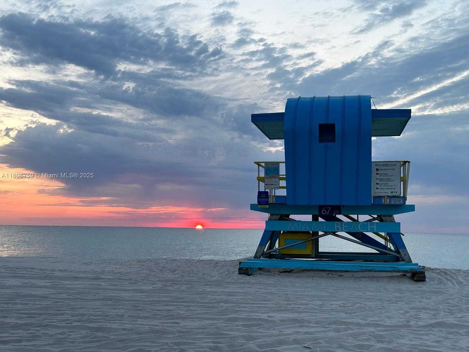 Small Image of 6423 COLLINS AVE #1001, Miami Beach Number 23