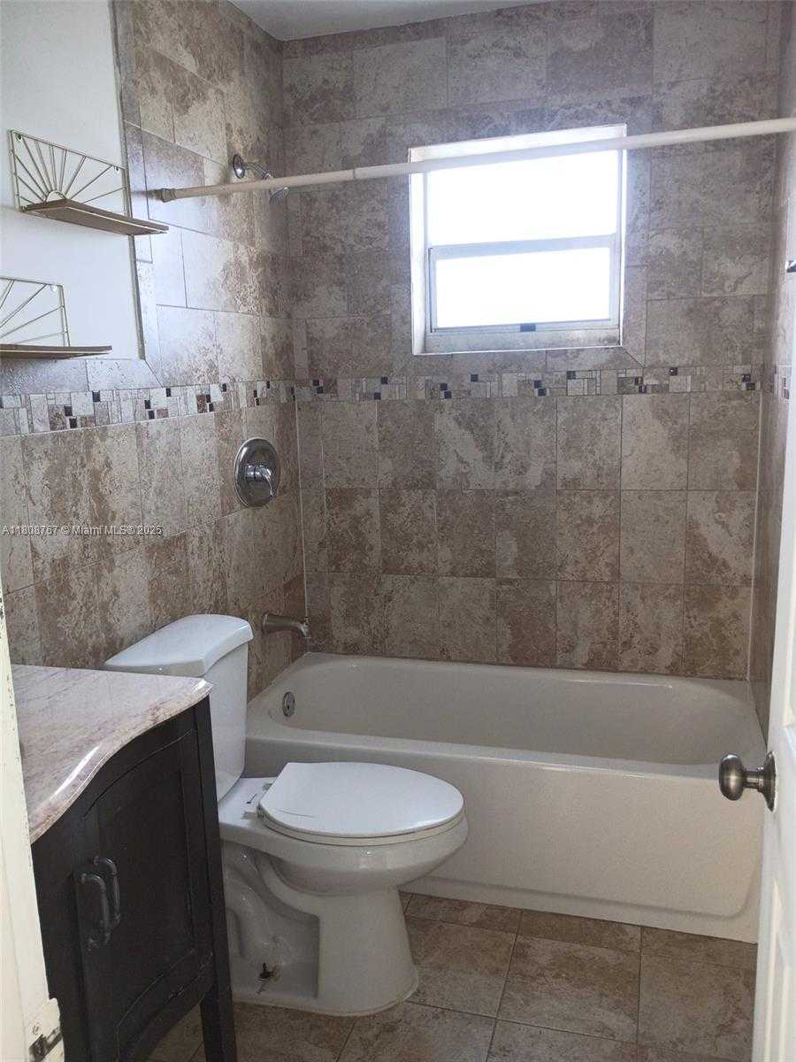 Small Image of 1800 SOUTH WEST 25TH ST #2305, Miami Number 8