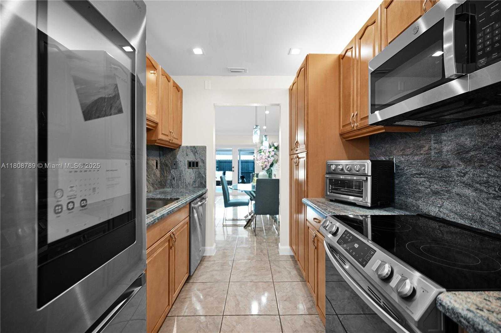 Small Image of 14103 SOUTH WEST 55TH ST, Miami Number 11