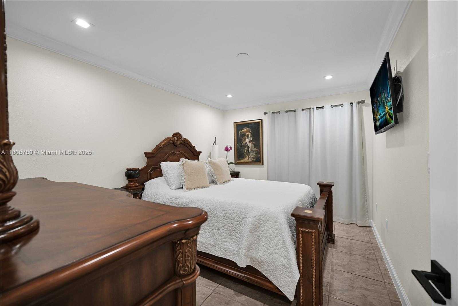 Small Image of 14103 SOUTH WEST 55TH ST, Miami Number 19