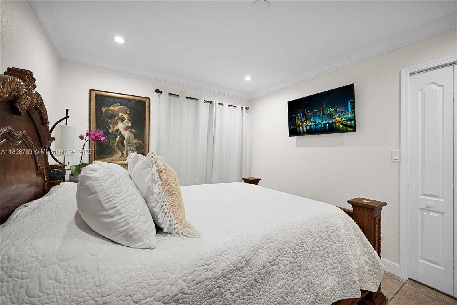 Small Image of 14103 SOUTH WEST 55TH ST, Miami Number 21