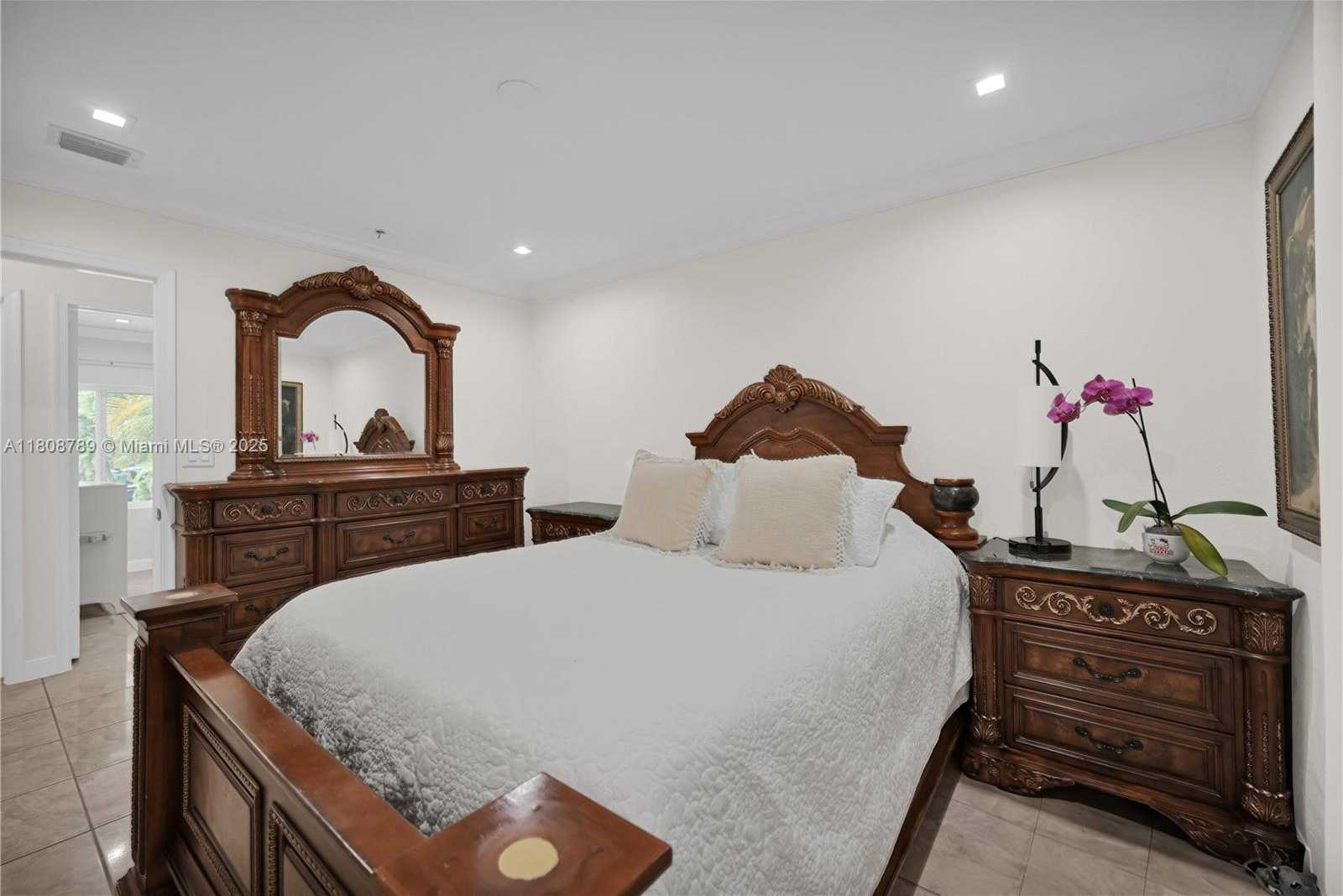 Small Image of 14103 SOUTH WEST 55TH ST, Miami Number 23