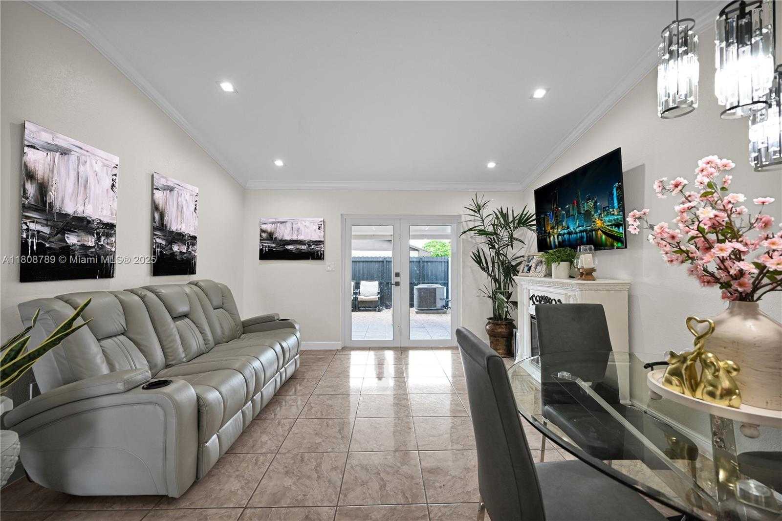 Small Image of 14103 SOUTH WEST 55TH ST, Miami Number 6