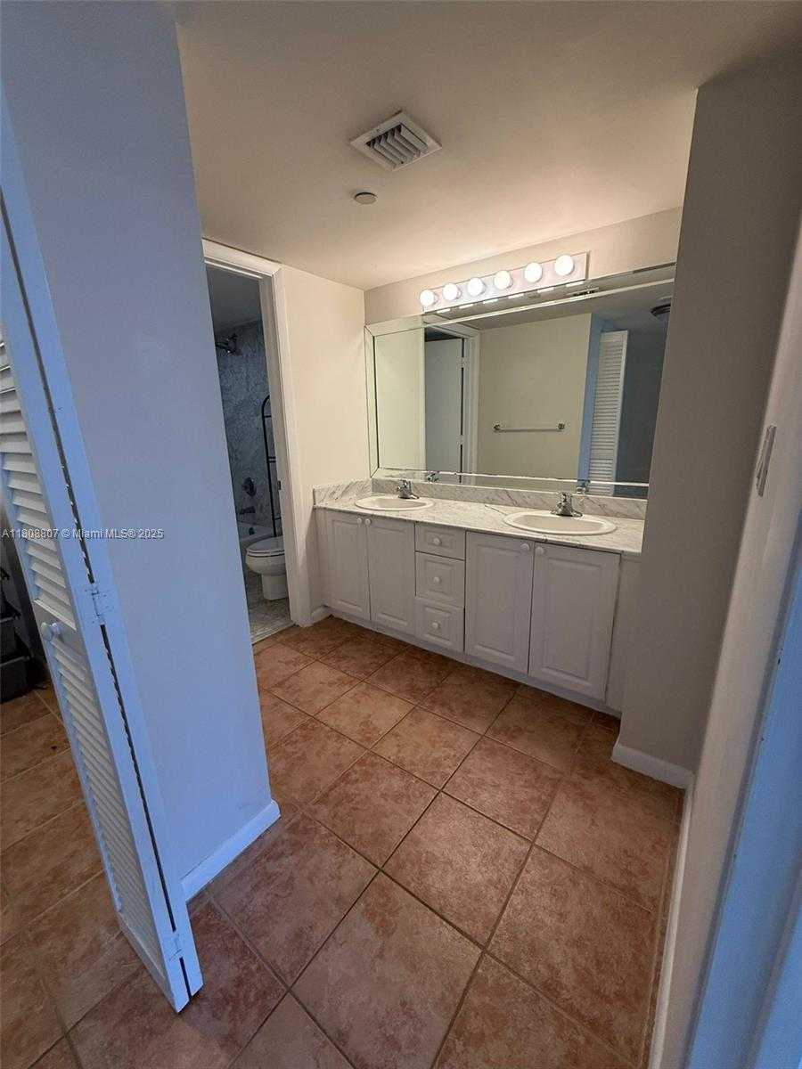 Small Image of 8911 COLLINS AVE #1103, Surfside Number 10
