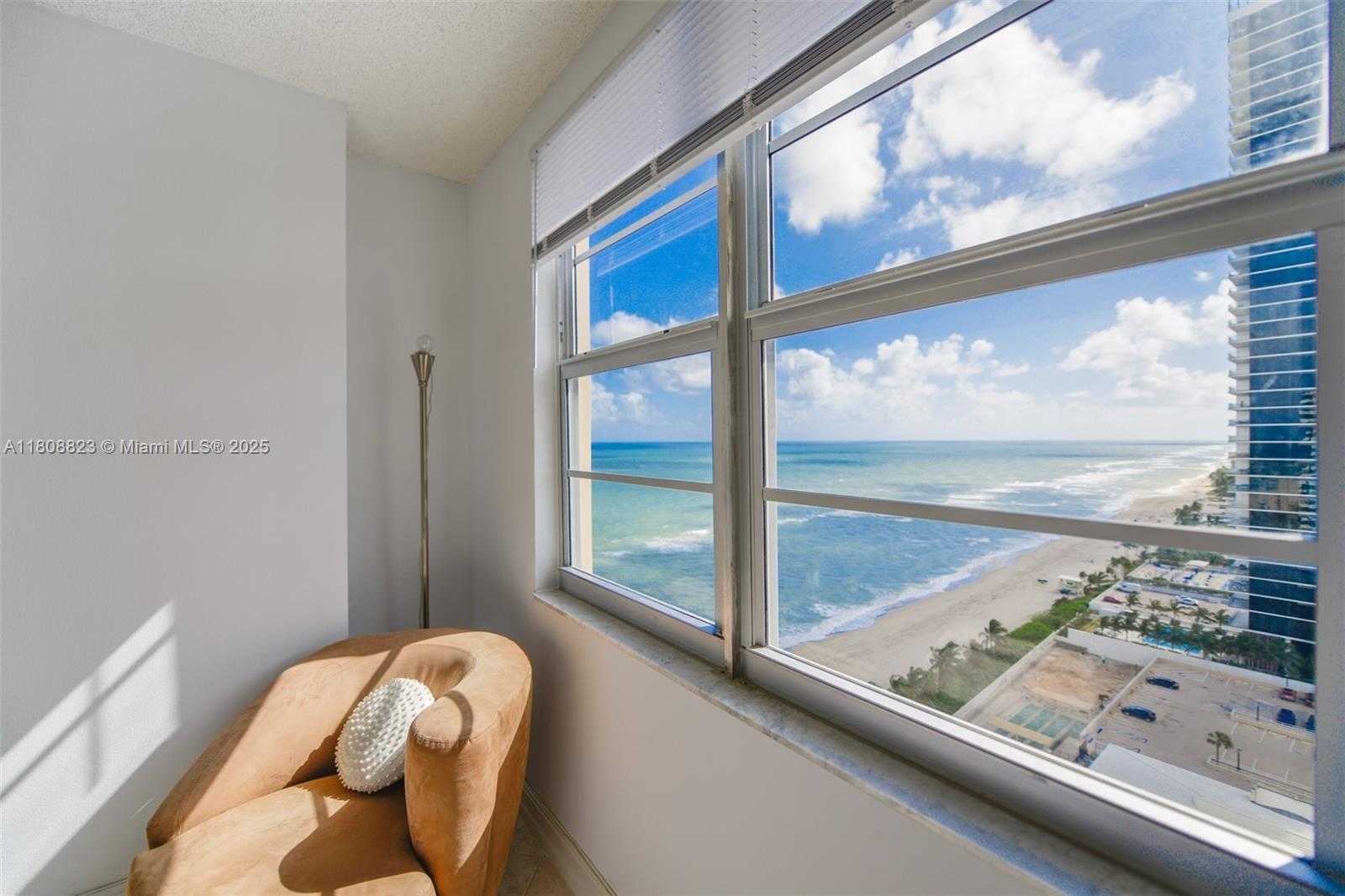Small Image of 1950 SOUTH OCEAN DR #18Q, Hallandale Beach Number 13