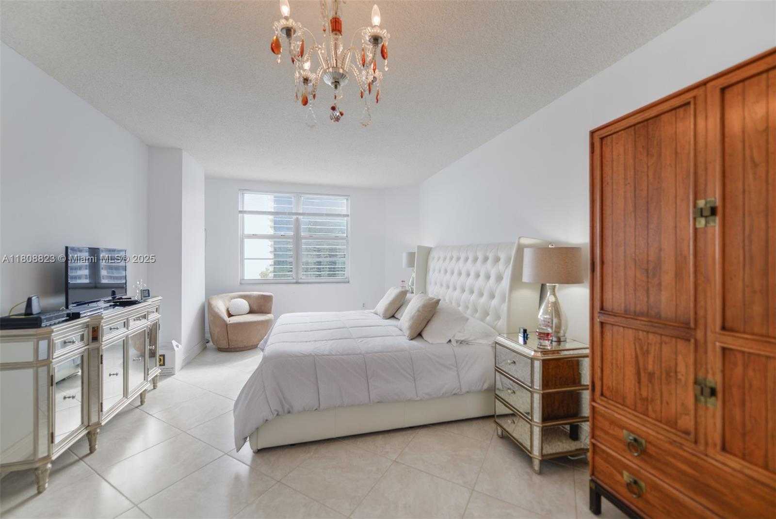 Small Image of 1950 SOUTH OCEAN DR #18Q, Hallandale Beach Number 22