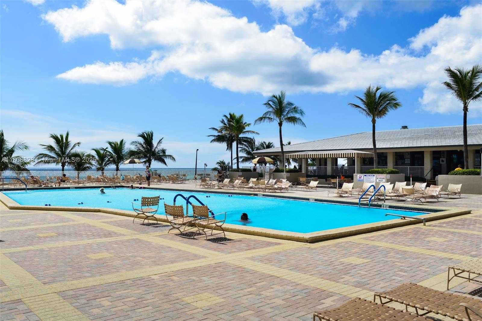Small Image of 1950 SOUTH OCEAN DR #18Q, Hallandale Beach Number 33
